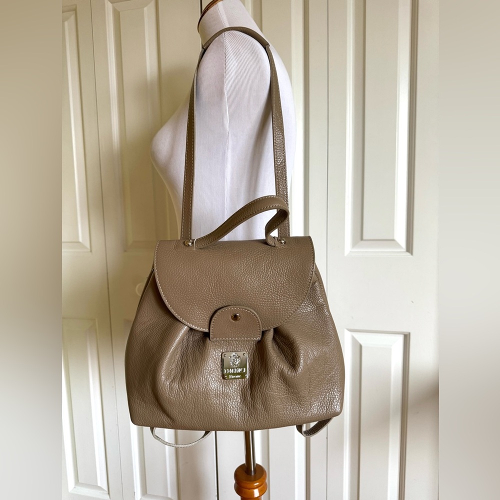 I MEDICI Firenze Beige Leather Shoulder Bag/Backpack NWOT